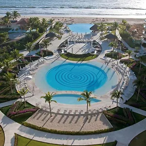 delcanto-resort.hotelspuertovallarta.org/